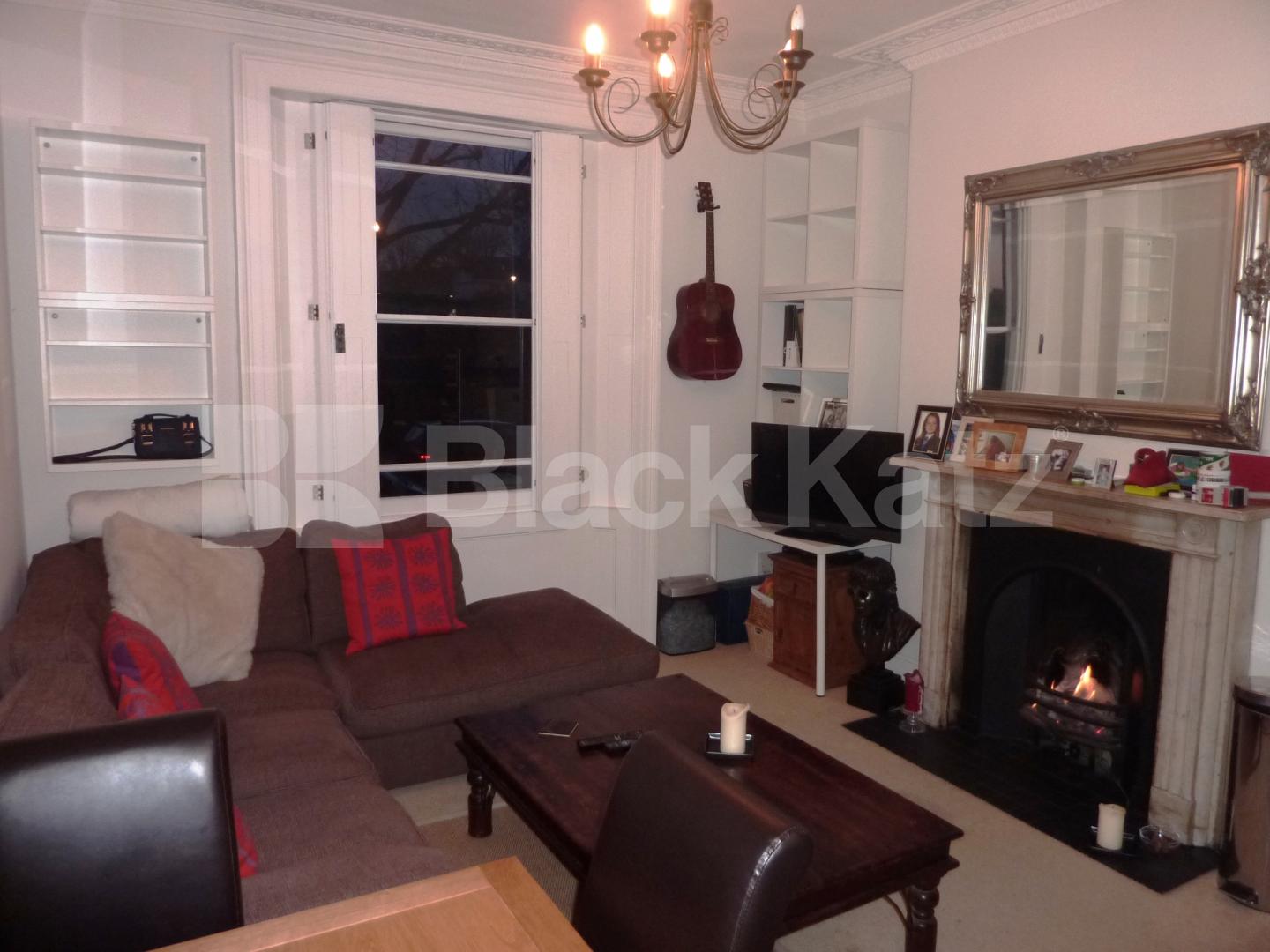 			2 Bedroom, 1 bath, 1 reception Flat			 Mornington Terrace, CAMDEN / REGENTS PARK